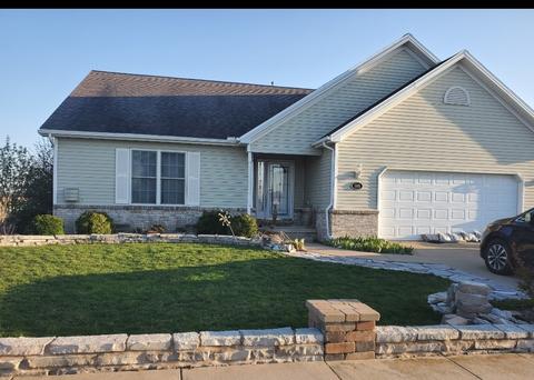 1801 Saltonstall Dr, Normal, IL 61761 photo 4
