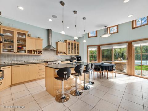 3524 Spring Rd, Oak Brook, IL 60523 photo 14