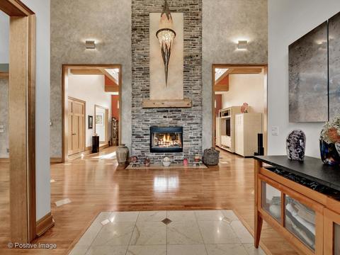 3524 Spring Rd, Oak Brook, IL 60523 photo 4