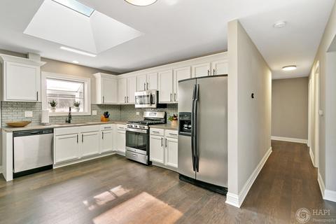 302 Crest Dr, Cary, IL 60013 photo 14