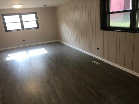 74 Lockman Cir, Elgin, IL 60123 photo 9