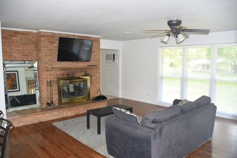 1125 Forest Dr, Elgin, IL 60123 photo 15