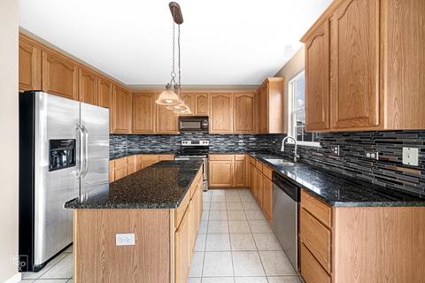 6 Queensbury Ct, Algonquin, IL 60102 photo 5