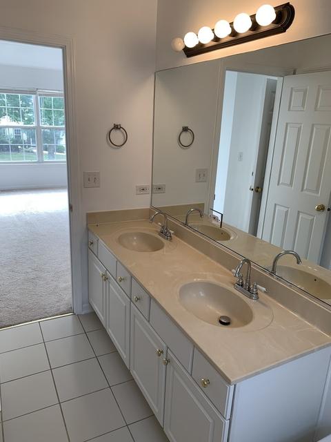 136 Forestview Ln, Aurora, IL 60502 photo 21