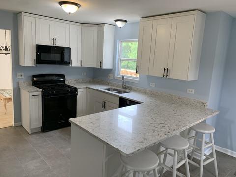 136 Forestview Ln, Aurora, IL 60502 photo 6