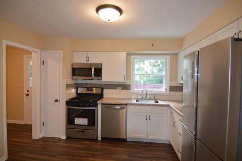 2501 S Scheid Ln, Mchenry, IL 60051 photo 5