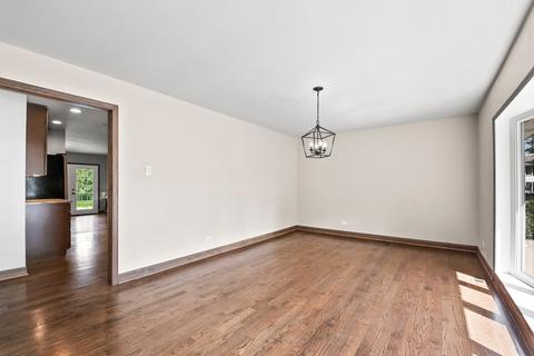 628 Springfield Dr, Roselle, IL 60172 photo 3