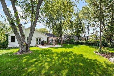 628 Springfield Dr, Roselle, IL 60172 photo 16