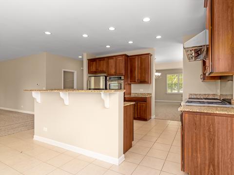 3000 Cookson Ave, Elgin, IL 60124 photo 11