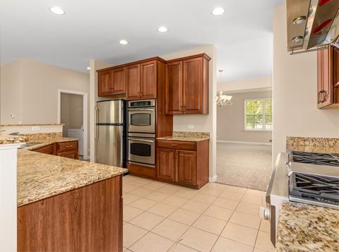 3000 Cookson Ave, Elgin, IL 60124 photo 9
