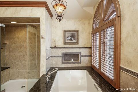 8921 Royal Dr, Burr Ridge, IL 60527 photo 26