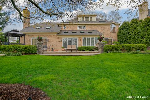 8921 Royal Dr, Burr Ridge, IL 60527 photo 3