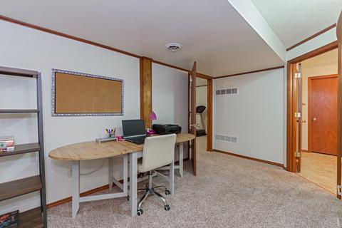 5 Drake Ct, Bloomington, IL 61704 photo 29