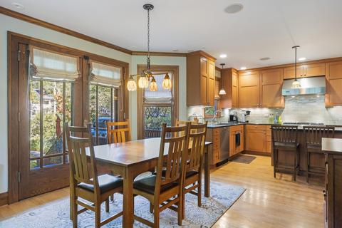650 Forest Ave, Evanston, IL 60202 photo 9