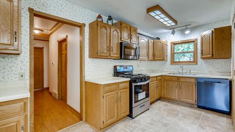 9716 Arthur Dr, Algonquin, IL 60102 photo 9