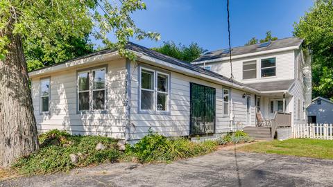 9716 Arthur Dr, Algonquin, IL 60102 photo 1