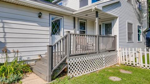 9716 Arthur Dr, Algonquin, IL 60102 photo 3