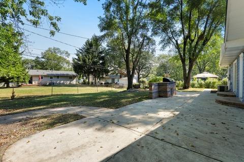 511 Apache Ln, Carol Stream, IL 60188 photo 25