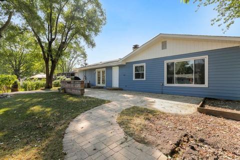 511 Apache Ln, Carol Stream, IL 60188 photo 24