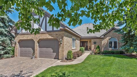 33 Lancaster Ct, Burr Ridge, IL 60527 photo 1