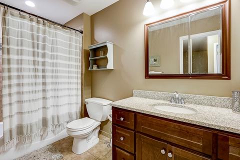 5750 Lake Pointe Dr, Plainfield, IL 60586 photo 11