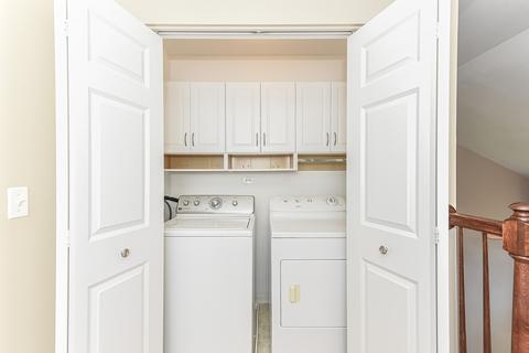 2204 Yale Cir, Hoffman Estates, IL 60192 photo 24