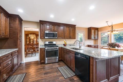 13206 Vicky St, Plainfield, IL 60585 photo 4
