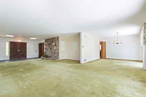 132 Post Rd, Burr Ridge, IL 60527 photo 4