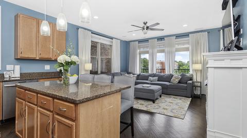 2005 W Washington Blvd #2, Chicago, IL 60612 photo 3
