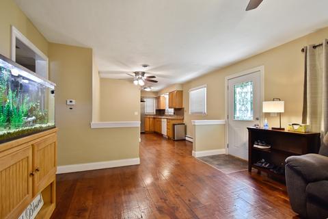 108 W Main St, Sidney, IL 61877 photo 9