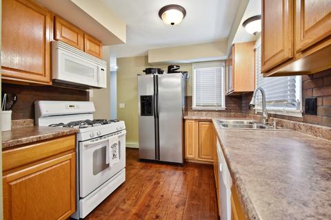 108 W Main St, Sidney, IL 61877 photo 12