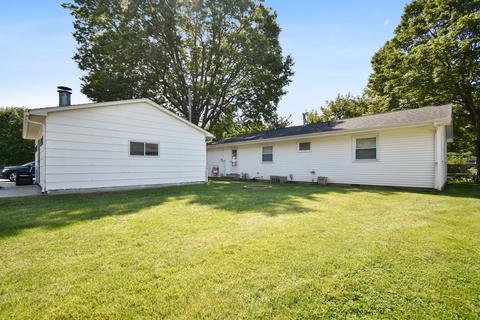 108 W Main St, Sidney, IL 61877 photo 6