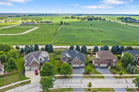 26736 Lindengate Cir, Plainfield, IL 60585 photo 38