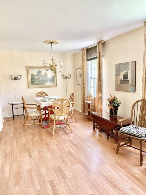 312 Parkway Dr, Wheaton, IL 60187 photo 9