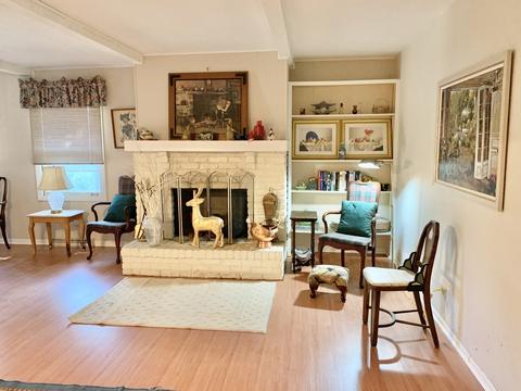 312 Parkway Dr, Wheaton, IL 60187 photo 5