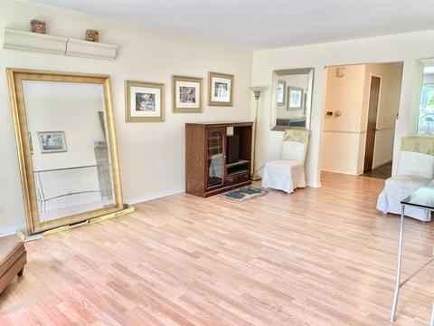 312 Parkway Dr, Wheaton, IL 60187 photo 11