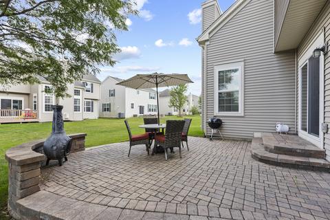 2067 Amelia Ln, Hoffman Estates, IL 60192 photo 21