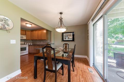 1400 Ashton Ct #A1, Wheeling, IL 60090 photo 6