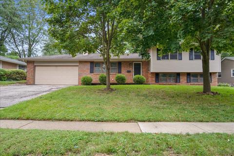 811 Karin Dr, Normal, IL 61761 photo 1