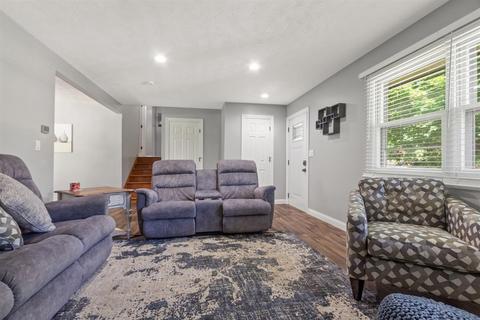 811 Karin Dr, Normal, IL 61761 photo 5