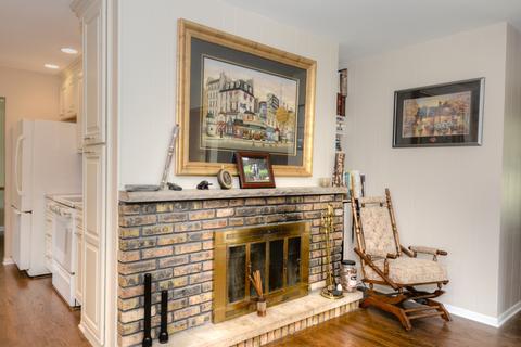 11 Walnut Ln, Algonquin, IL 60102 photo 8