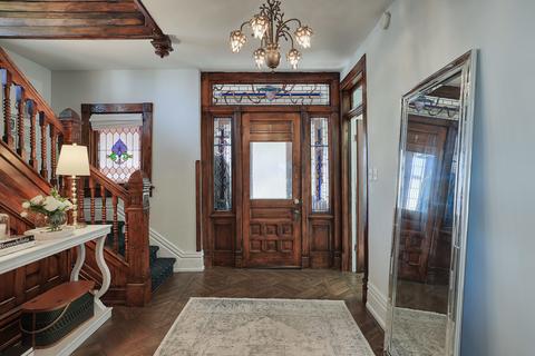 308 W Clark St, Champaign, IL 61820 photo 8