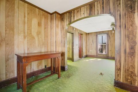 35 Lovell St, Elgin, IL 60120 photo 7