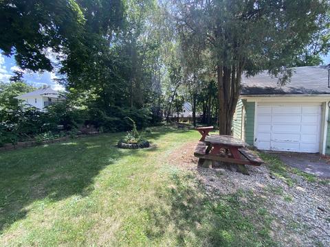 35 Lovell St, Elgin, IL 60120 photo 2