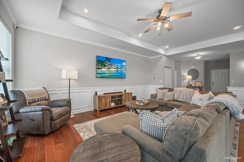 16410 S Mueller Cir, Plainfield, IL 60586 photo 2