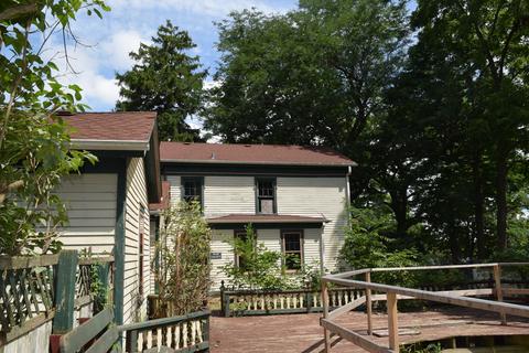 209 E Forest St, Marengo, IL 60152 photo 3