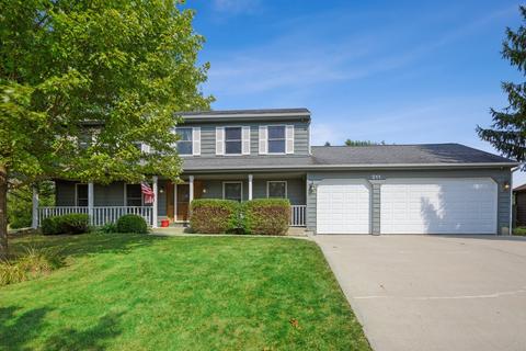 311 Fairway View Dr, Algonquin, IL 60102 photo 2
