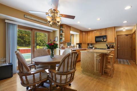 311 Fairway View Dr, Algonquin, IL 60102 photo 7