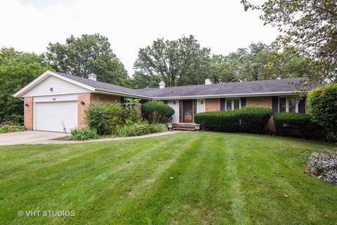 1270 Pleasantview Dr, Elgin, IL 60123 photo 2