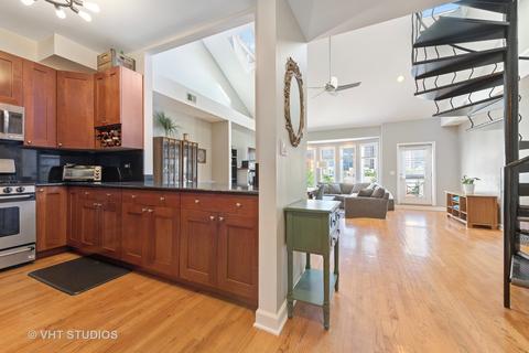 69 E 16th St #4, Chicago, IL 60616 photo 2